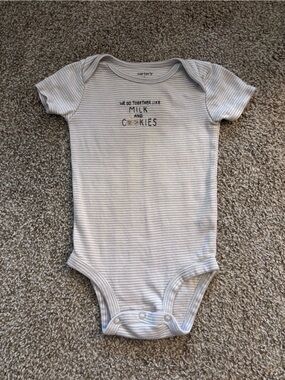 Carter's Cream & Gray Stripe Baby Onesie Bodysuit Milk and Cookies
12M